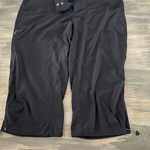 Columbia women’s Omni shade calf length elastic cuff size 10